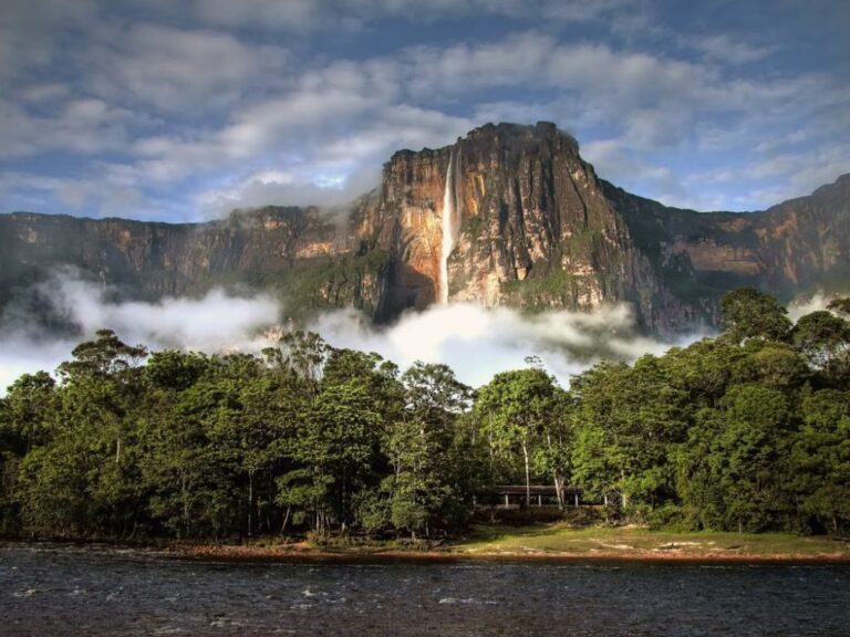 negara-terbaik-di-suriname-keindahan-dan-keunikan-alamnya