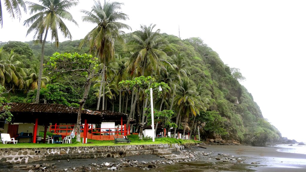 el-salvador-negara-dengan-keindahan-alam-dan-budaya-yang-kaya