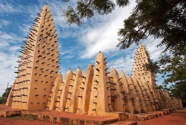 mengulas-negara-terbaik-di-burkina-faso-destinasi-menarik