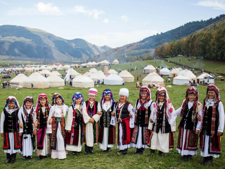 negara-kirgizstan-keindahan-alam-dan-budaya-tengah-asia