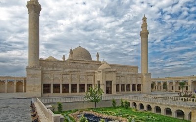 azerbaijan-negara-bersejarah-dan-keindahan-alam-asia-barat