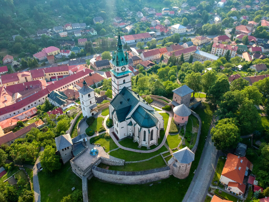 negara-slovakia-keindahan-alam-dan-kekayaan-budaya-eropa